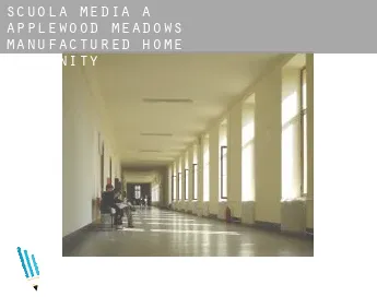 Scuola media a  Applewood Meadows Manufactured Home Community