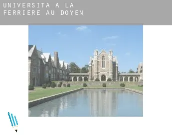 Università a  La Ferrière-au-Doyen